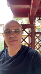 Bevi Moët: Duet con Ivan Prince e Musica Napoletana