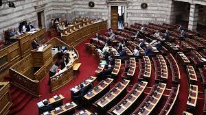 Στις διαδηλώσεις, οι οποίες ολοκληρώθηκαν ειρηνικά, συμμετείχαν και οι αρχηγοί των περισσοτέρων πολιτικών κομμάτων. Ay9an2p9l Yhgm