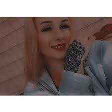 Brianna Whitham's Instagram, Twitter & Facebook