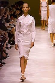 Znana z programu rozrywkowego gwiazdy na dywaniku. Jil Sander Spring 2000 Ready To Wear Fashion Show Jil Sander Ready To Wear Fashion