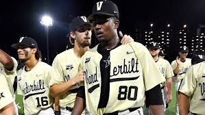Kumar rocker is an american baseball pitcher for the vanderbilt commodores. Vanderbilt Baseball Kumar Rocker Dad Tennessee Football Recruiting During No Hitter