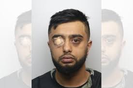 Banbury man wanted as public warned 'do not approach'