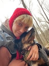 Looking to fill a room asap! 2 bedroom, 2 and a 1/2 bathroom, two car  garage town home. Deposit is $1175 with rent being the same. Pet friendly.  Message me with any questions!