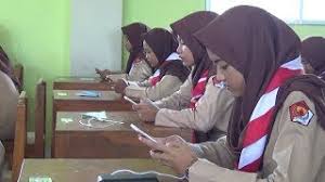 Proyeksi keinginan calon mahasiswa dalam mengikuti program magister yang berisi antara lain rencana topik/minat penelitian serta alasan dan harapan mengikuti program yang dipilih, rencana topik penelitian, dan rencana setelah selesai kuliah (format dapat diunduh di sini) Lowongan Di Smk Citra Medika Sragen Loker Solo Cute766