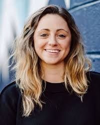 Poling Chan's Instagram, Twitter & Facebook