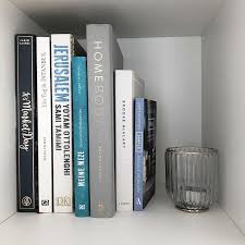 Ich Verstehe Mari Kondo Glaube Ich Und Ich Liebe Das Ausmisten Weiss Ich Trotzdem Hatten Die Angeknipste Japaner Minimalismus Pool Selber Bauen Beton Glaube