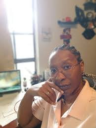 Cecil Cofie's Instagram, Twitter & Facebook