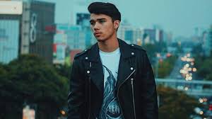 Bahaya peredaran gelap narkotika menyasar semua kalangan terbukti dengan banyaknya artis dan pesohor yang berulang kali terjerat kasus narkoba. Profil Jeff Smith Diduga Artis Inisial Js Terjerat Kasus Narkoba