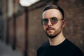 Denys Brodovskyi stock music for licensing and download