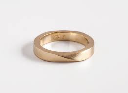 Mens Wedding Mobius Ring Band Twist Gold Band 18k Gold Etsy Classic Wedding Rings Wide Gold Ring Wedding Rings