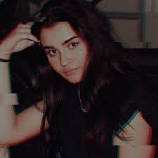 Carmen Sofia's Instagram, Twitter & Facebook