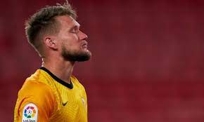 42.7 tuhatta seuraajaa, 645 seurattavaa, 15 julkaisua. Sevilla S Czech Republic Goalkeeper Vaclik Confirms Exit Egypttoday