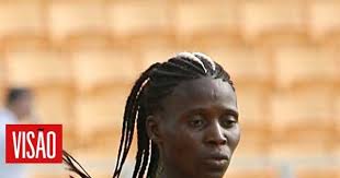 Domingas togna est l'athlète la plus médaillés de la guinée bissau c'est une découverte assez incroyable qu'a faite récemment l'agence de presse portugaise lusa,sur la vie de domingas togna. Visao A Mais Medalhada Atleta Da Guine Bissau Parte Pedra Para Sobreviver