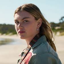 Be prepared: this new murder mystery is going to take your breath away.  Netflix's newest thriller, The Survivors is set