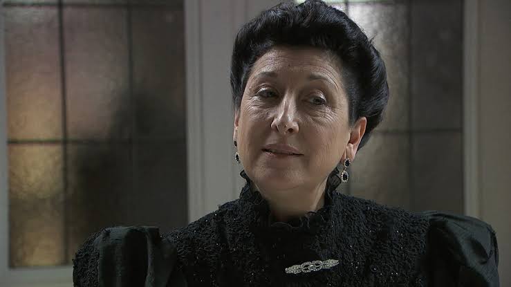 Akacjowa 38” – Odcinek 767: Úrsula spiskuje przeciwko Blance (streszczenie)  | novela.pl