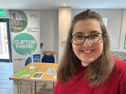 ⛪️ Kids curious about church? ⛪️ 🥳 Come along today after school for a  worship experience designed especially for them! 🥳 🍞 Toast and drinks