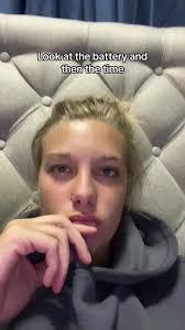 Courtney Beecher's Instagram, Twitter & Facebook