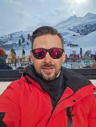 Adrian Miclea's Instagram, Twitter & Facebook