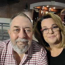 Travel agent cost efficiency and benefits