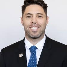 Chris Ullom's Instagram, Twitter & Facebook