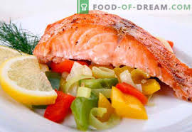 1 kg somon, zahăr, o cutie mică de bulion, 50 g miere, piper, lămîie. Somonul Din Cuptorul De CofetÄƒrie Este Cea Mai BunÄƒ ReÈ›etÄƒ Cum SÄƒ GÄƒtesc In Mod CorespunzÄƒtor