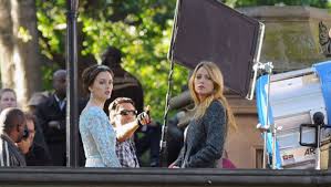 Miss blairs neue modelle sehen zauberhaft aus. Heiraten Chuck Und Blair