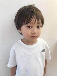 ナチュラルマッシュ キッズ 男の子 キッズカット 二子玉川 terra by afloat seaglass cottage テラバイアフロートシーグラス コテージ 二子玉川をご紹介 2020年冬の最新ヘアスタイルを300万点以上掲載 ミディアム ショート ボブなど豊富な ボーイズヘアカット