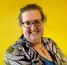 Tamra Knapp's Instagram, Twitter & Facebook