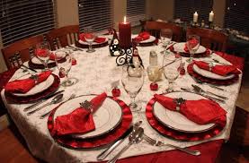 Bring that holiday look and feel into your home with some beautiful decorative tabletop pieces. Diy Christmas Table Decoration Setting Ideas The Architecture Designs
