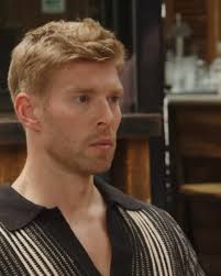 Summer House: Kyle & Amanda's Baby Discussion