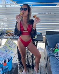 Kayla Braxton - Free pics, galleries & more at Babepedia