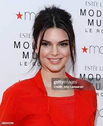 1,123 Kendall Jenner September 2015 Stock Photos, High-Res Pictures, and  Images