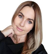 Pozabite na kuhano vino ali gin, to je pijača leta 2025