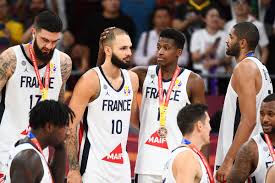 Tom thibodeau and evan fournier charles wenzelberg/new york post we identified evan as a key addition as we entered free agency and are ecstatic he is joining us,'' rose said in a statement. The Knicks Will Sign Evan Fournier For Four Years 78 Million Posting And Toasting