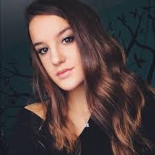 Ashley Reem's Instagram, Twitter & Facebook