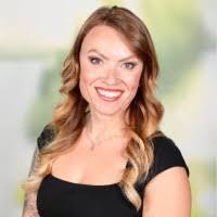 Hannah Thibault's Instagram, Twitter & Facebook