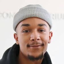 Devin Fears's Instagram, Twitter & Facebook