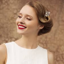 Cut your hair, exceed old age stereotypes, follow footsteps below. Wedding Hairstyles For Short Hair Ladyfirst