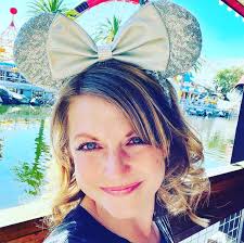 Amanda Derrick (@amandamovingforward) • Instagram photos and videos