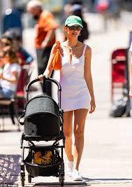 She posted an official announcement to her instagram just days after his birth, captioning the post, sylvester. Emily Ratajkowski Looks Radiant In White As She Goes For Brunch In Tribeca With Baby Sylvester Fr Fr24 News English