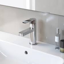 Ideal Standard Gio Einhebel Waschtischarmatur Mit Duchflussbegrenzer Mit Ablaufgarnitur B0618aa Reuter Waschtischarmatur Ablaufgarnitur Armaturen