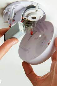 Alibaba.com offers 1,077 replace smoke detector battery products. Never Change A Smoke Detector Battery Again And Still Keep Your Family Safe Atta Girl Says