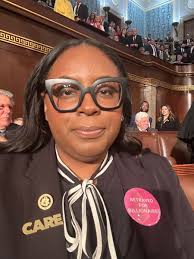 Ryan Davila (@ryandavila17)