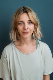 Sophia Di Martino - Free pics, galleries & more at Babepedia