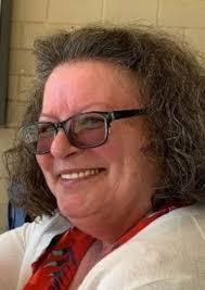 Lena Downs's Instagram, Twitter & Facebook