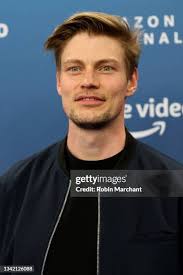 135 Robin Schmid Fotos und hochauflösende Bilder