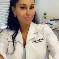 Caroline Hebert infirmière injectrice