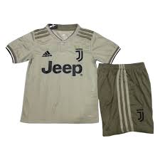 Soon to fly, the juventus 2018/19 adidas away kit sets all the right tones. Juventus Away Socks