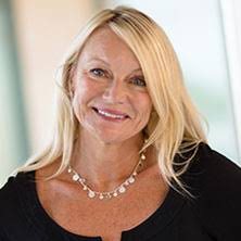 Mary Mueller's Instagram, Twitter & Facebook