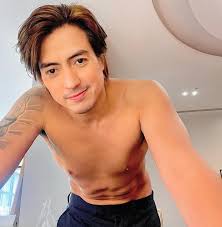 Yeah., you may not get what you wish for.. But you will always get EXACTLY  what you TRAIN for.👊🏻 #staymotivated #blessedandunstoppable  #togodbetheglory ☝🏻💯